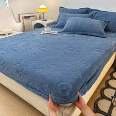 Fitted sheet in MonoFloral finish